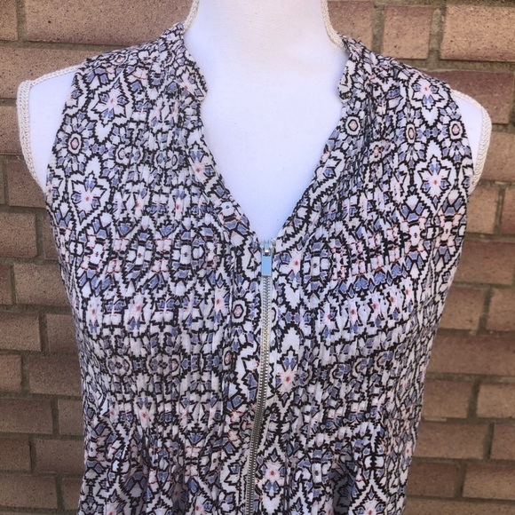 Hope & Harlow Sleeveless Boho Print Dress - Picture 2 of 10